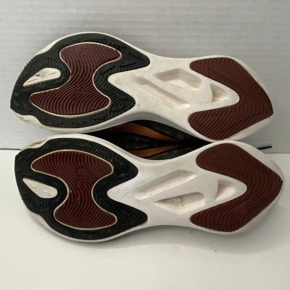 Nike type streetwear plate